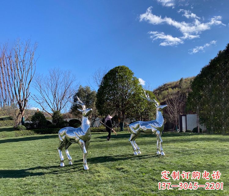 山西园林镜面不锈钢梅花鹿雕塑
