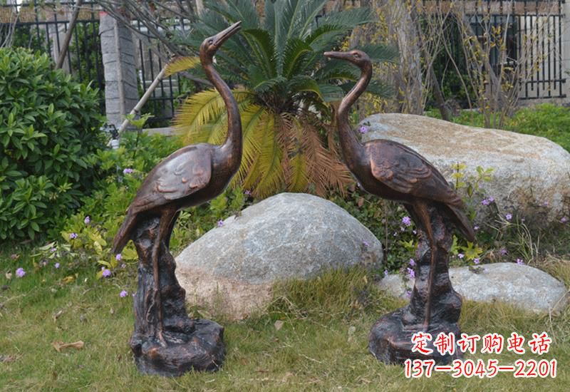 山西站立仙鹤雕塑 (2)