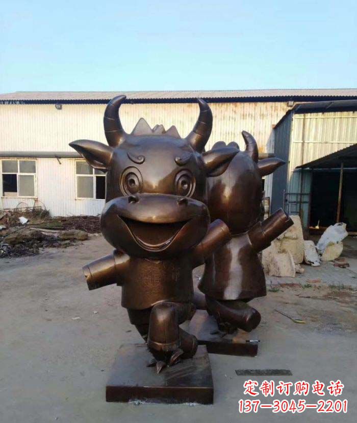 山西招财牛玻璃钢仿铜动物雕塑