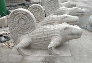 山西园林水池水景鳄鱼砂岩喷水雕塑