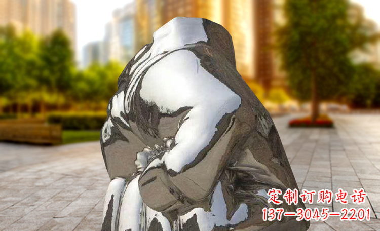 山西不锈钢拳头广场景观雕塑