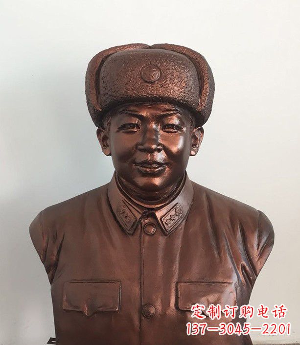 山西紫铜雷锋半身像