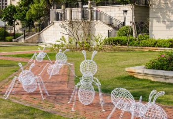 山西蚂蚁雕塑-户外公园大型不锈钢镂空蚂蚁雕塑